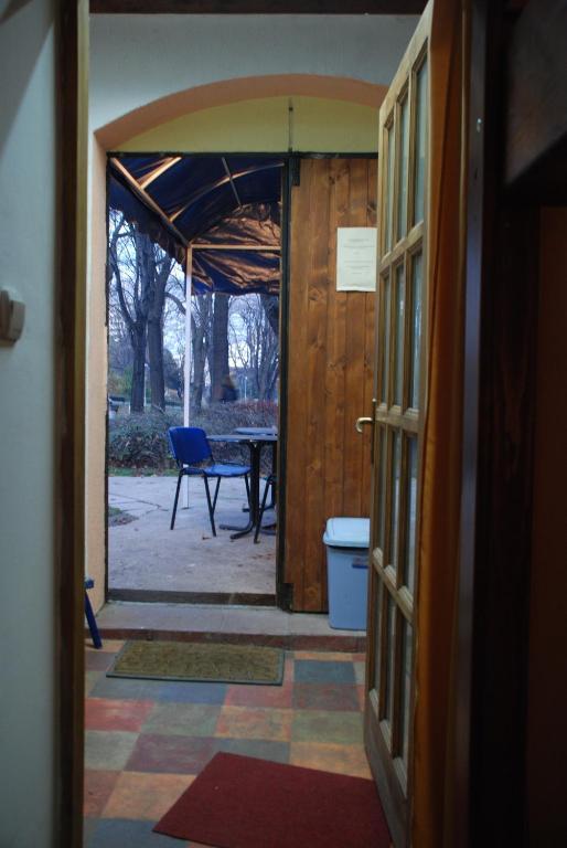 בלגרד Tash Inn Hostel מראה חיצוני תמונה
